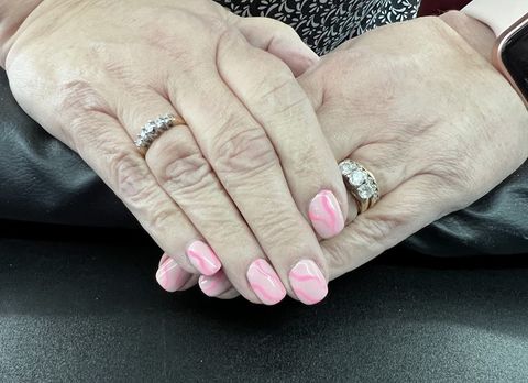 Polish Moi, beauty salon in Pittsburg, KS